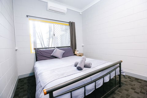 Mad Monkey Backpackers Village - Nambucca Heads Accommodation 6