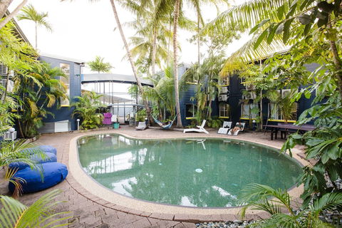 Mad Monkey Backpackers Village - Nambucca Heads Accommodation 1