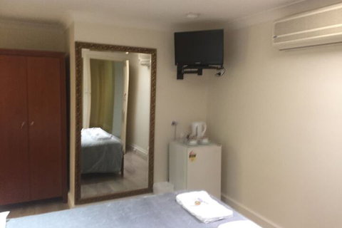 Aussie Hotel - Nambucca Heads Accommodation 6