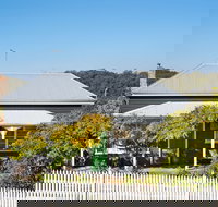 Ebony Twigg - Nambucca Heads Accommodation