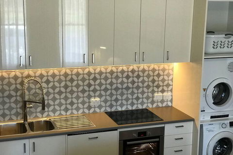 The Botanic Apartments Williamstown - Nambucca Heads Accommodation 4
