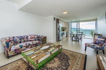 1 Bright Point Apartment 4303 - Nambucca Heads Accommodation 1