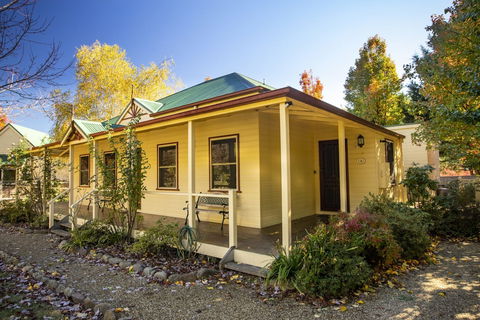 Autumn Beauty 4 - Nambucca Heads Accommodation 2