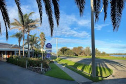 Coastal Waters Motor Inn - Nambucca Heads Accommodation 0