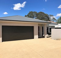 Central Wagga Apartment - Nambucca Heads Accommodation