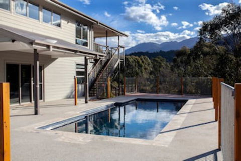 Dreaming Of The Buckland - Nambucca Heads Accommodation 0