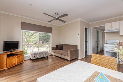 Holiday Haven Bendalong - Nambucca Heads Accommodation 1