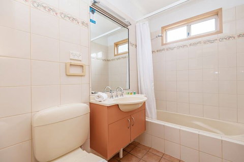 Holiday Haven Bendalong - Nambucca Heads Accommodation 4