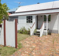 Charming Private 3-Bedroom Cottage By The Bay - Nambucca Heads Accommodation