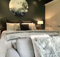 Adelaide Hills Retreats - Nambucca Heads Accommodation