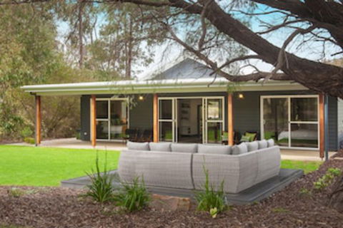 The Peppy Tree - Nambucca Heads Accommodation 0