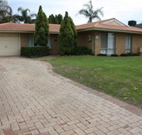 Canal Time Holiday Home - Nambucca Heads Accommodation
