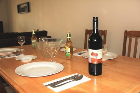 Mt Waverley Townhouses - Nambucca Heads Accommodation 0