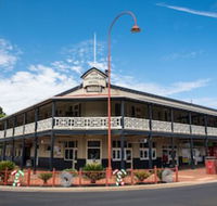 Castlereagh Hotel - Nambucca Heads Accommodation
