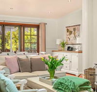 Frangipani House - Nambucca Heads Accommodation