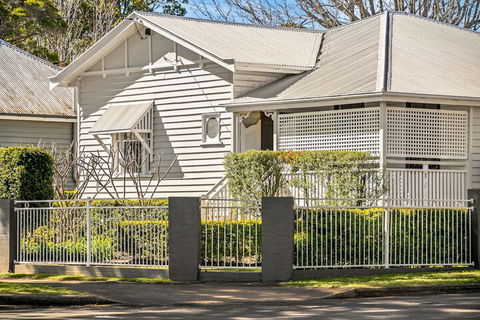 Frangipani House - Nambucca Heads Accommodation 3