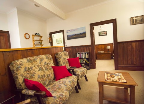 Creek Cottage - Nambucca Heads Accommodation 5