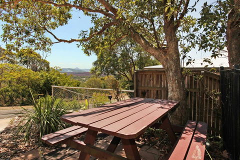 56 Millen Crt Coolum Beach Pet Friendly Linen Included - Nambucca Heads Accommodation 2