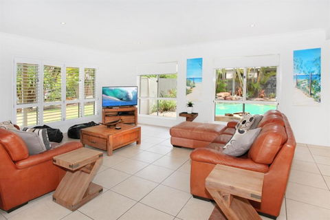 11 Dalmor Court Coolum Beach Pet Friendly Linen Supplied 500 BOND - Nambucca Heads Accommodation 2