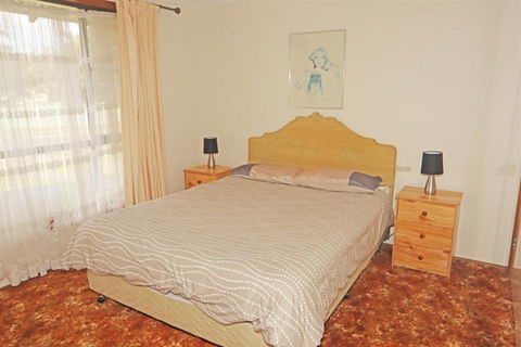 Paradise On The Water - Nambucca Heads Accommodation 3