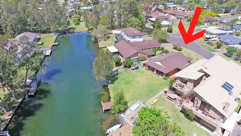Paradise On The Water - Nambucca Heads Accommodation 5