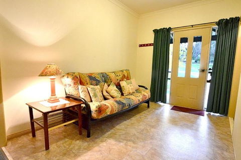 Camellia Lodge - Nambucca Heads Accommodation 4