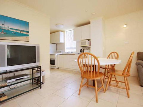 Surfsea Villa Manyana 32 - Nambucca Heads Accommodation 6