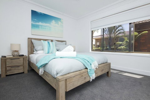 Sand Dunes - Nambucca Heads Accommodation 2