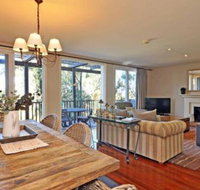 Villa Beaujolais Located Within Cypress Lakes - Nambucca Heads Accommodation
