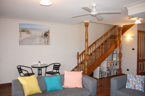 Birchgrove Terrace Unit 6 - Nambucca Heads Accommodation 1