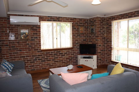 Birchgrove Terrace Unit 6 - Nambucca Heads Accommodation 4