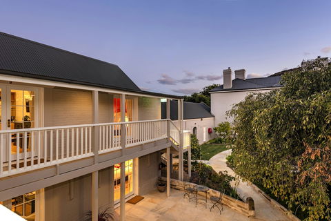 Prospect House Private Hotel - Nambucca Heads Accommodation 0