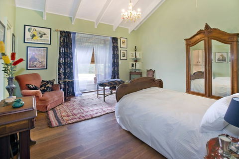TRANQUILO BEACH HOUSE - Nambucca Heads Accommodation 5