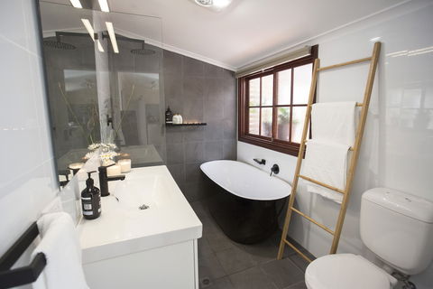 Wayfarers Cottage - Nambucca Heads Accommodation 1