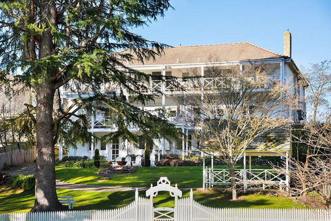 Lake Daylesford Apartments 7 - Nambucca Heads Accommodation 1