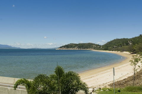 Magnetic Docks Townhouse 1 - Nambucca Heads Accommodation 4