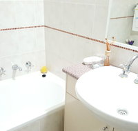 Furnished 2 Bedroom by Harbourside - Nambucca Heads Accommodation