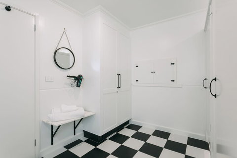 Deco Beach Luxury Apartments - Nambucca Heads Accommodation 4