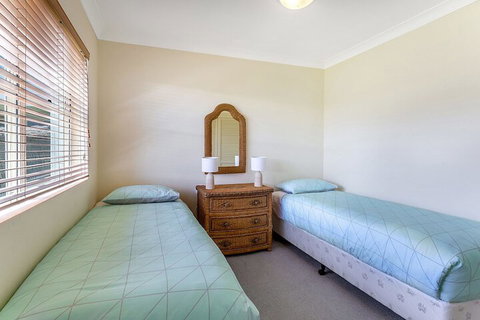 Birubi Lane 4 Anna Bay - Nambucca Heads Accommodation 6