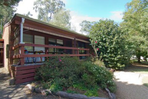 Alrima Lodge Bright - Nambucca Heads Accommodation 0