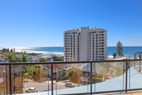 Unit 8 Bronte Of Coolum 8 12 Coolum Terrace Coolum Beach 500 Bond LINEN INCLUDED WIFI - Nambucca Heads Accommodation 1