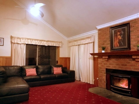 Castle At Lakes Entrance - Nambucca Heads Accommodation 3