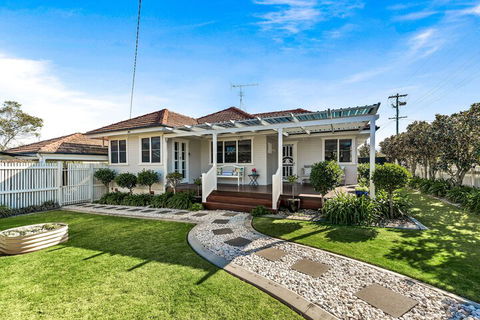 Viola House - Nambucca Heads Accommodation 1