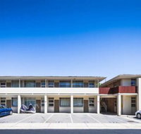 Fantasia Glenelg Studio Apartments - Nambucca Heads Accommodation