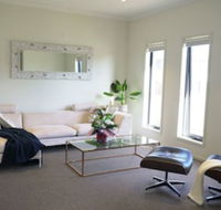 Brand New 4 Bedrooms House - Nambucca Heads Accommodation