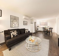 The Manhattan Central  Sophisticated - Nambucca Heads Accommodation