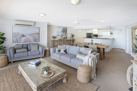 Cotton Tree Absolute Waterfront - Nambucca Heads Accommodation 6