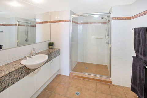 Cotton Tree Absolute Waterfront - Nambucca Heads Accommodation 3