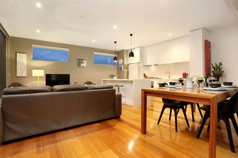 Essendon Sub Penthouse On Napier - Nambucca Heads Accommodation 3
