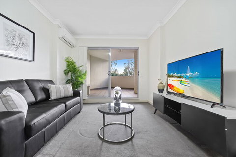 Modern Luxury Apartment Walking Distance To Train Station - Nambucca Heads Accommodation 4